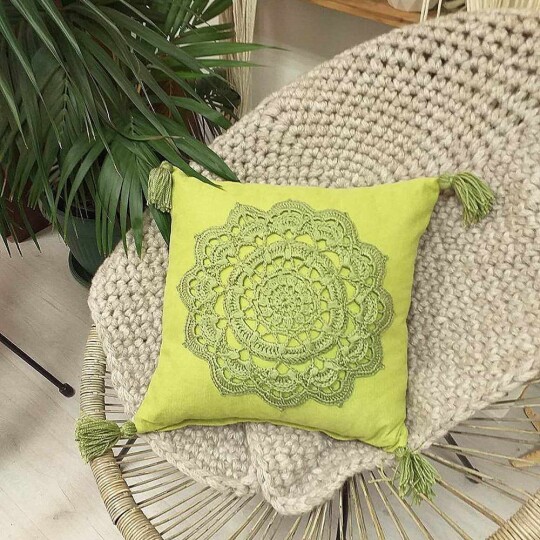 Image of Зелена декоративна навлака за перница
