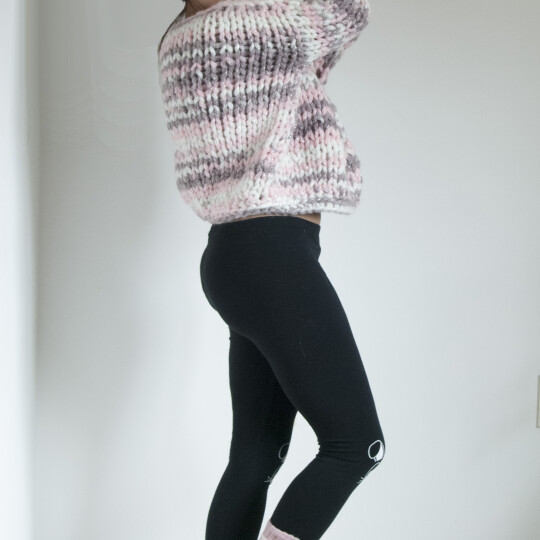 Image of Рачно плетен џемпер