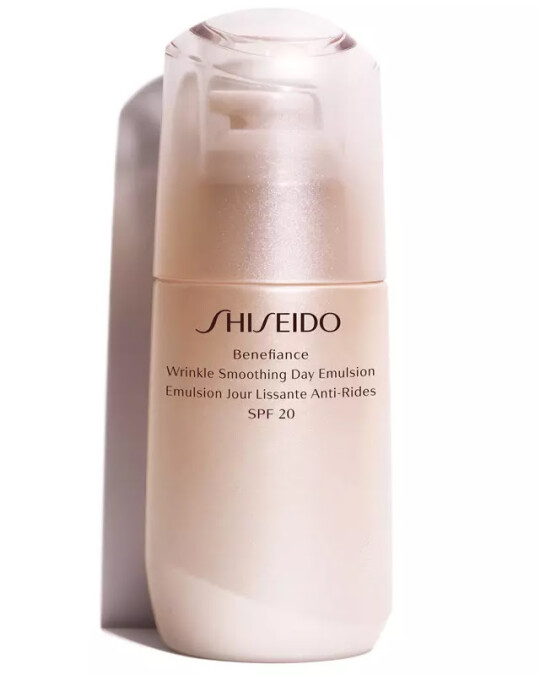 Image of SHISEIDO Benefiance Wrinkle Smoothing Emulsion крем за лице SPF20 75мл