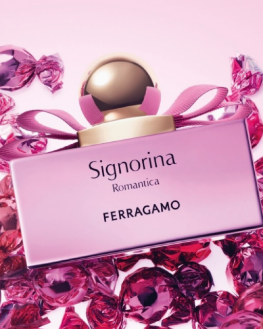 Image of FERRAGAMO Signorina Romantica парфем за жени
