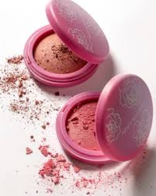 Image of NAJ OLEARI Shade&Shine Luminous руменило за лице со светки