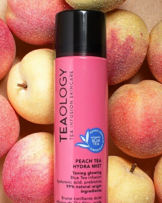 Image of TEAOLOGY Peach Tea освежувачки хидратантен спреј за лице со екстракт од праска 100мл