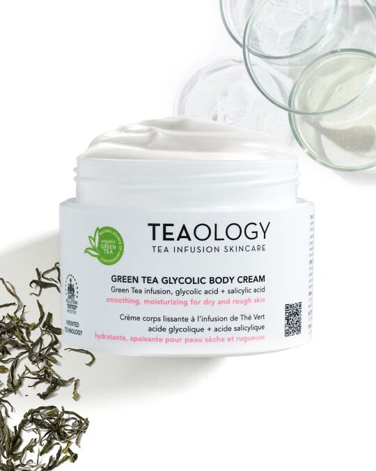 Image of TEAOLOGY Green Tee Glycolic измазнувачки хидратантен крем за тело 260мл