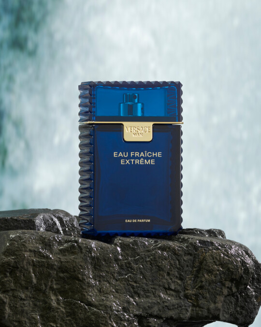 Image of VERSACE Man Eau Fraiche Extreme парфем за мажи