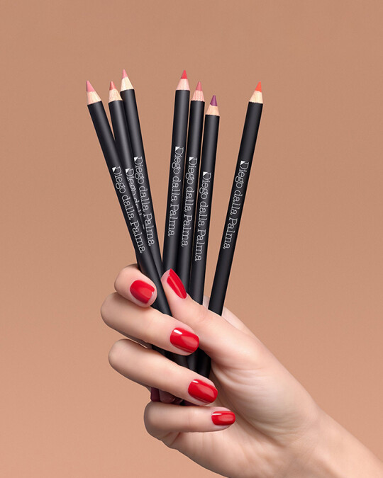 Image of DIEGO DALLA PALMA Молив за усни