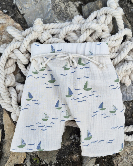 Image of Short pants
