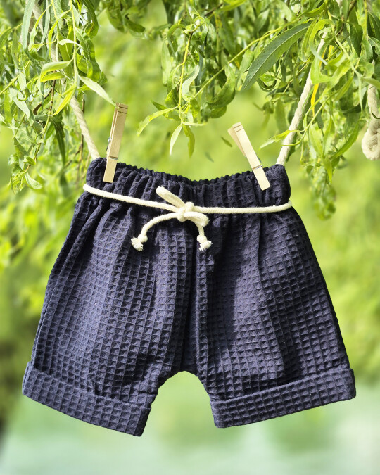 Image of Short pants