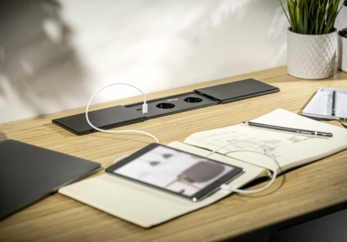 Image  of ВГРАДНА КУТИЈА ЗА МЕБЕЛ 2*ШУКО+УСБ+ХДМИ+РЈ45