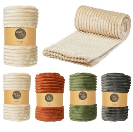 Image  of ДЕКОРАТИВНО ЌЕБЕ ПЛИШ 160 Х 130 СМ