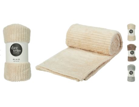 Image  of ДЕКОРАТИВНА ПРЕКРИВКА КРЕМ 160 Х 130 СМ