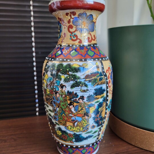 Image of Antique Satsuma style Porcelain Asian Vase