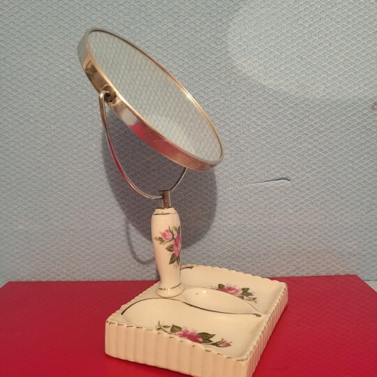 Image of Vintage Vanity Mirror White & Roses Three Compartments
