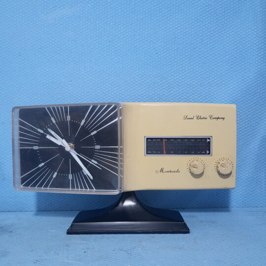 Image of Sound Electric Company "Montecarlo" retro clock radio