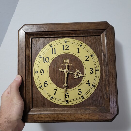 Image of Златарна Целје дрвен ѕиден винтиџ часовник