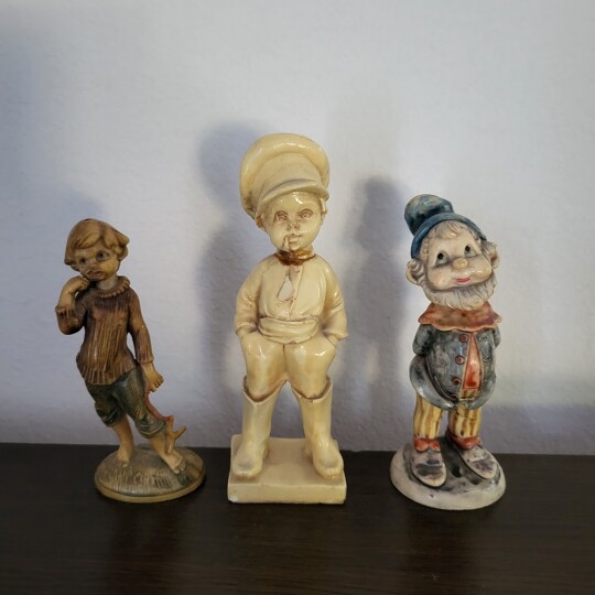 Image of Винтиџ фигури, Симонели, сет од три помали