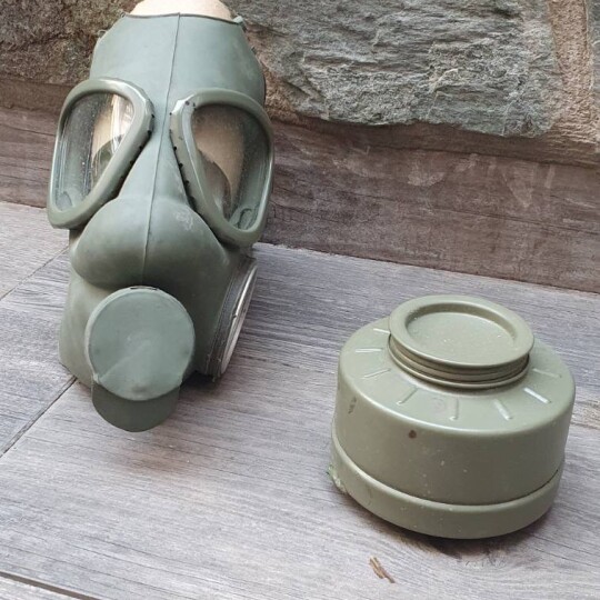 Image of Socialist Federal Republic Yugoslavia Gas Mask