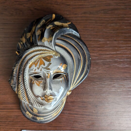Image of Venetian porcelain Mask in Arabic design