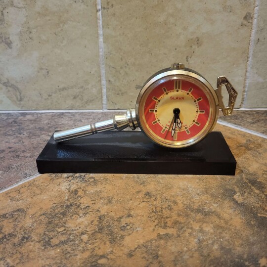 Image of Vintage 70s Alarm Clock SLAVA " Key of Moskow "Rare Mechanical USSR Russian .