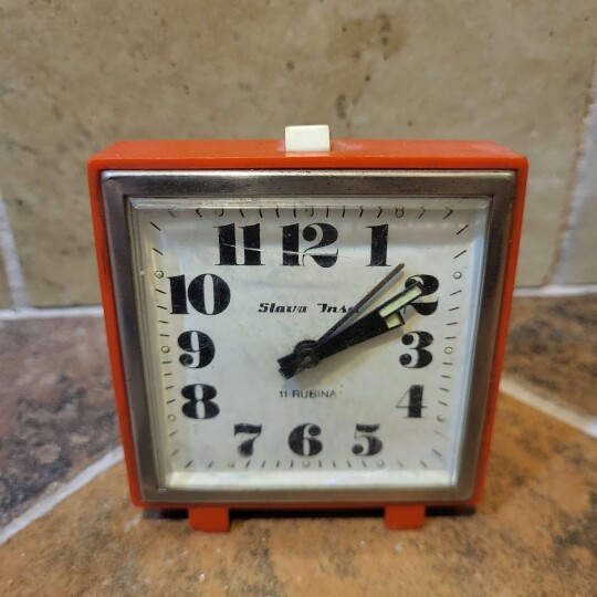 Image of Vintage table clock SLAVA INSA 11.RUBINA