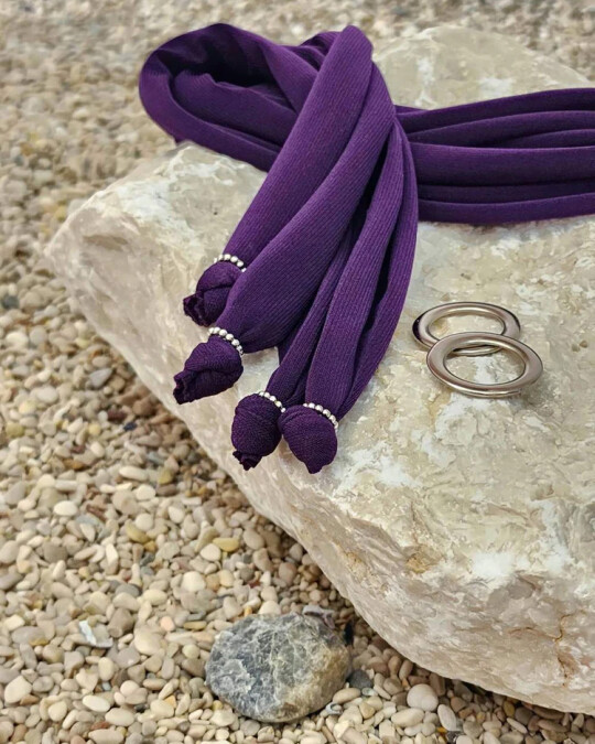 Image  of Dark Purple | Short Laces