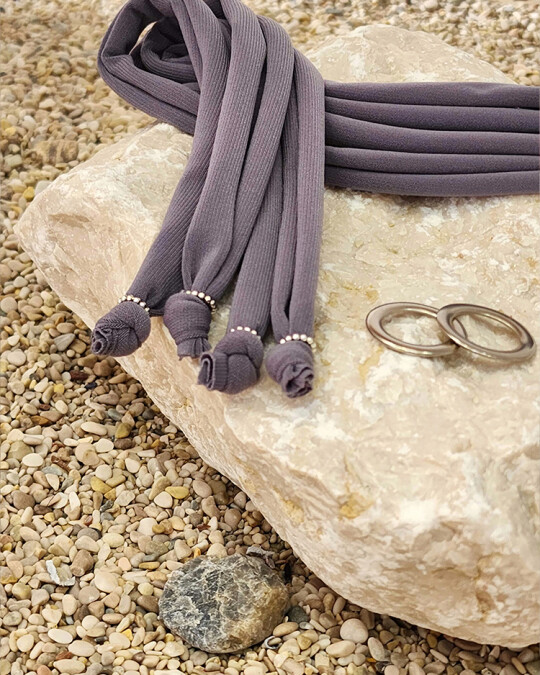 Image  of Grey | Short Laces