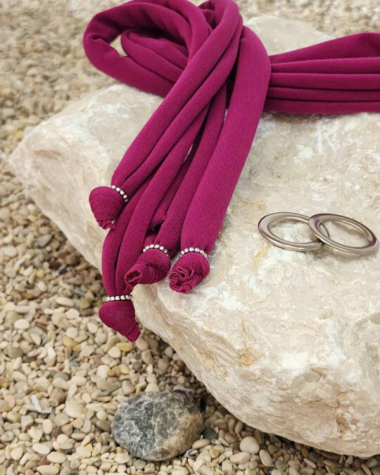 Image  of Magenta | Short Laces
