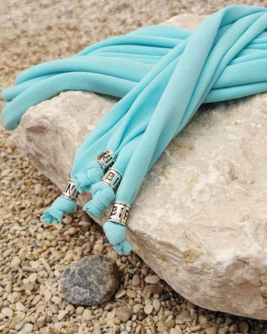 Image  of Neon Turquoise | Short Laces