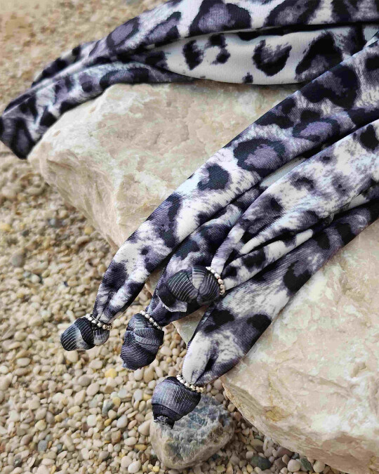 Image  of Black Roar